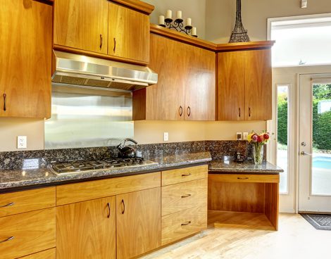 wooden-kitchen-cabinets-designs